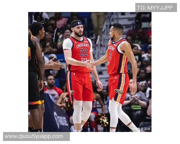 布克本赛季场均253次空位三分球引领联盟展现超强投射能力