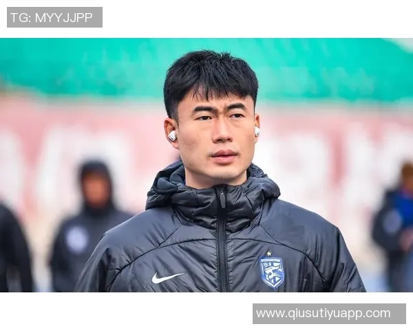 邓涵文告别武汉三镇四年时光铭刻心中难忘回忆即将踏上新征程